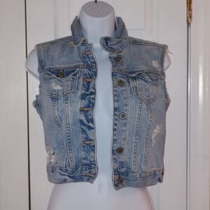 Hollister  distressed denim  frayed arm hole vest Sz XS EUC